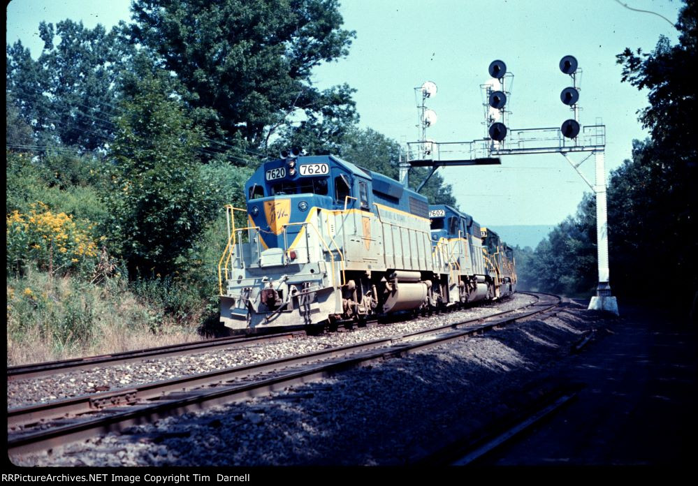 DH 7620, 7602 on AB-91 nearing Oneonta.